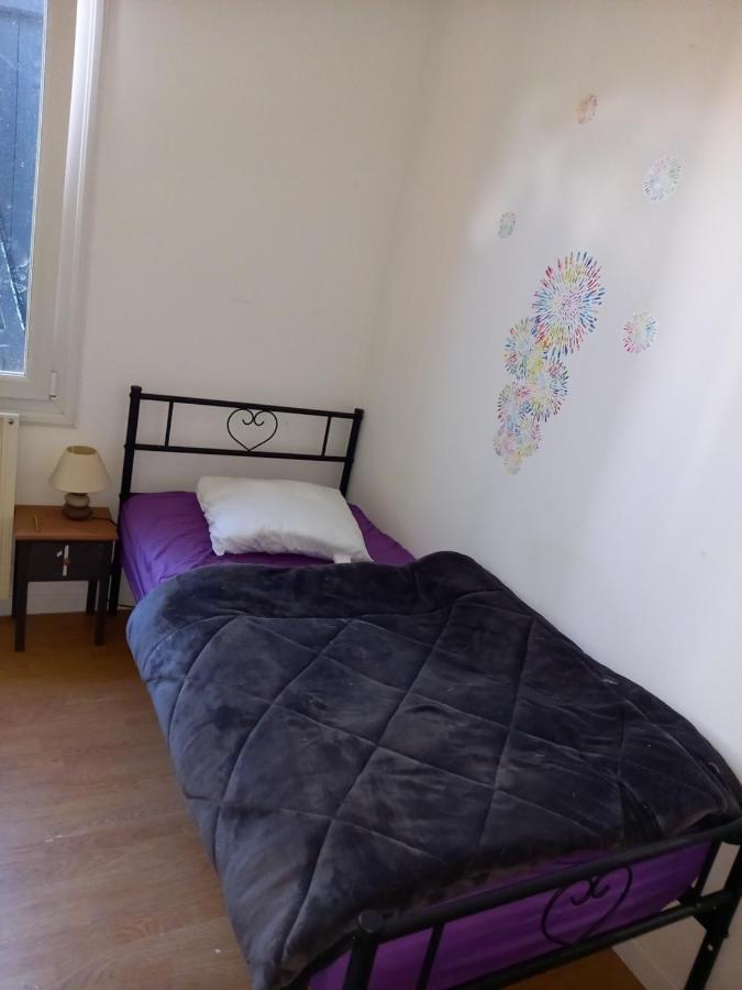 Nantes Aeroport 1-5 Couchages-Parking-Jardin Bouguenais Bagian luar foto